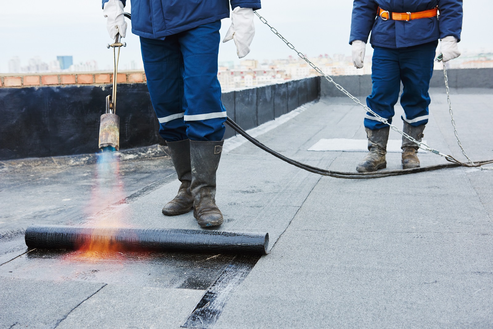 Repairing Commercial Roof Systems with Saturated Insulation Pockets